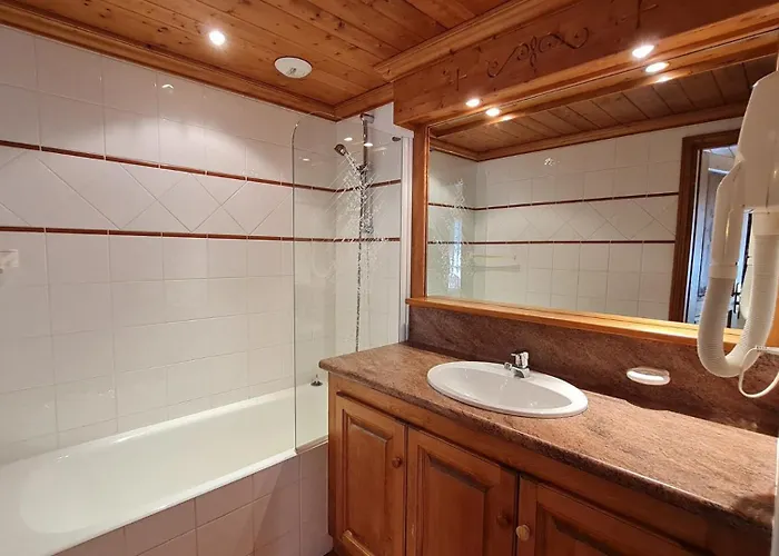 Alpina - 12 - Spacieux - 8 Pers Daire